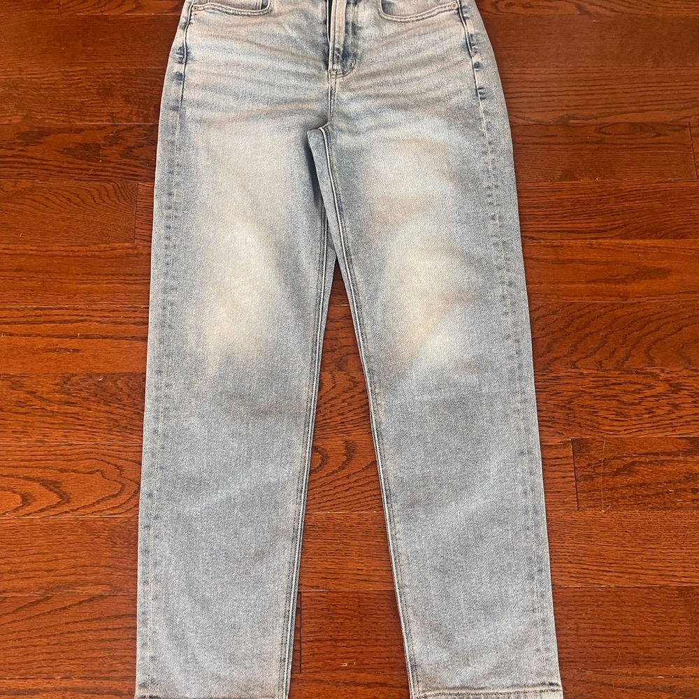 American Eagle Womens Light Blue Straight Leg Jeans sz 2
